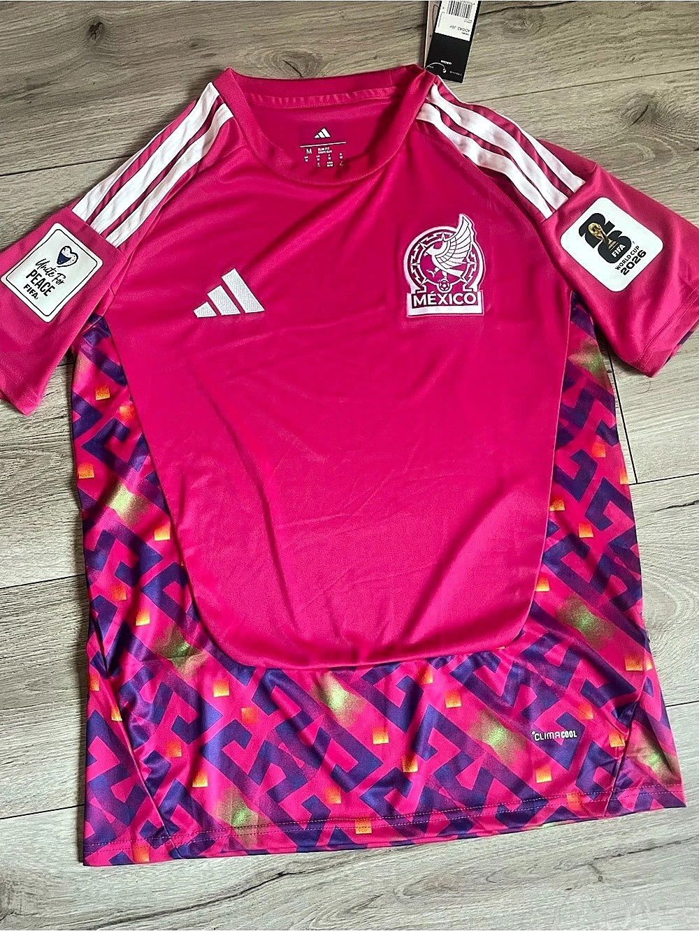 adidas Mexico soccer jersey Pink & Purple Like New